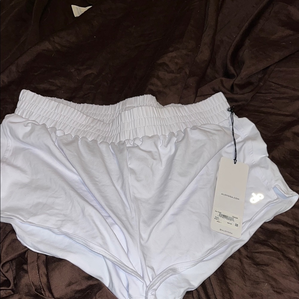 ALO Yoga White Athletic Shorts for Active Comfort